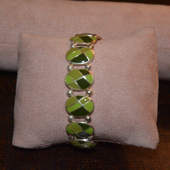 NWT Green & Silver Geometric Stretch Bracelet – Modern Enamel Fashion Jewelry - Picture 1 of 4